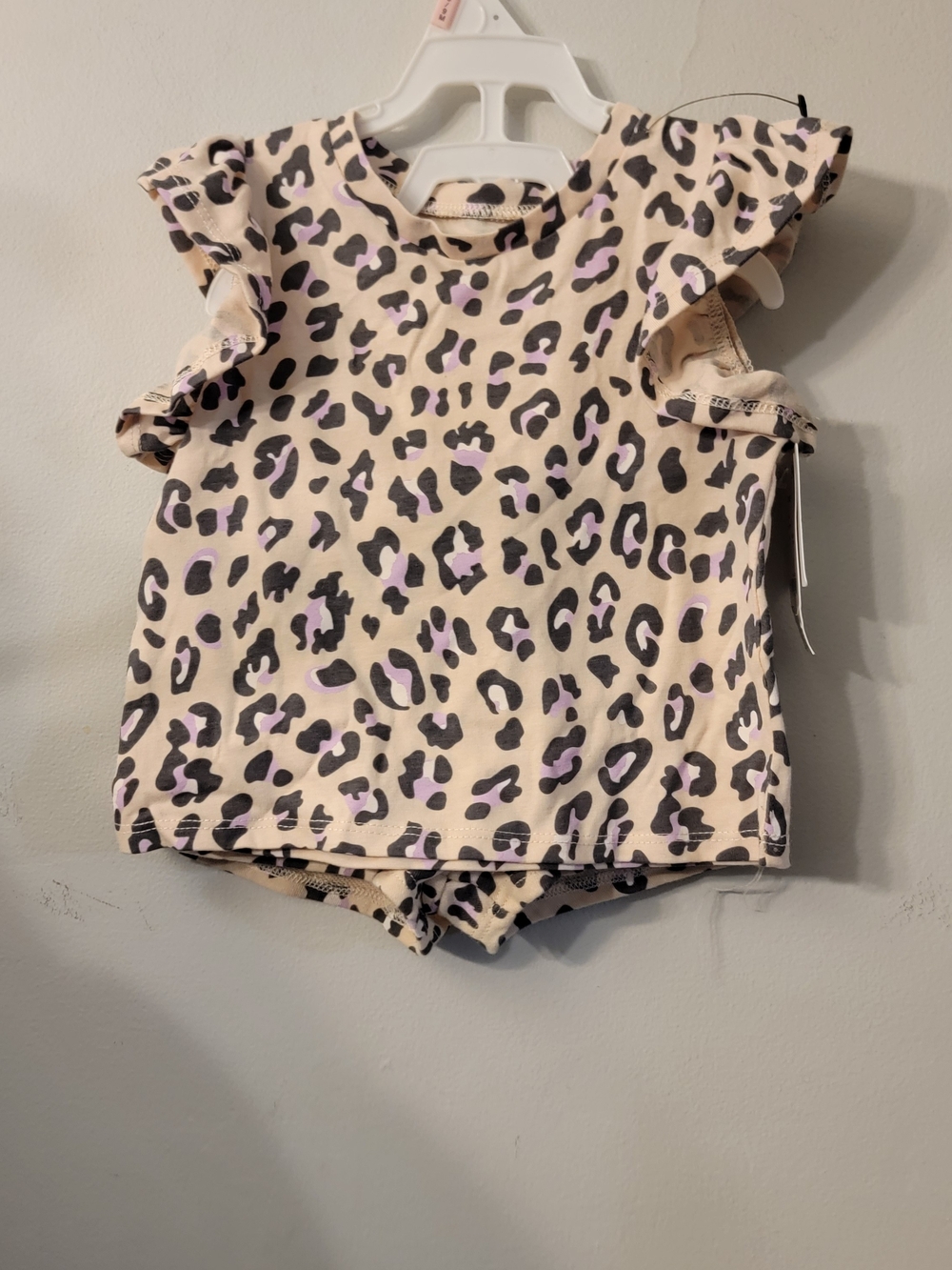 Grayson Mini leopard print romper with ruffles and matching sandals in size 18M